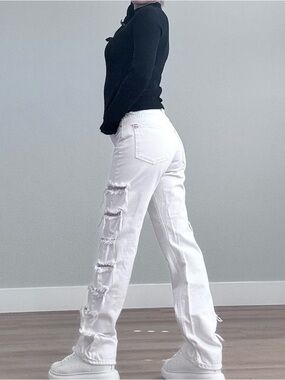 BDG (Urban Outfitters) white jeans